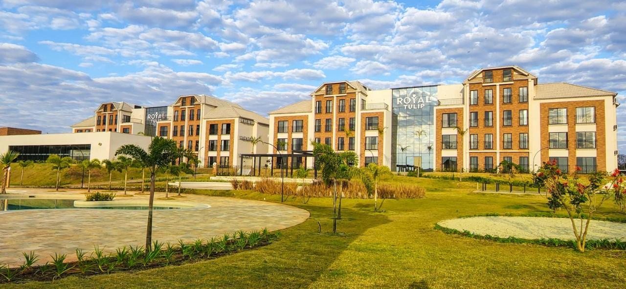 Hotel Royal Tulip Holambra